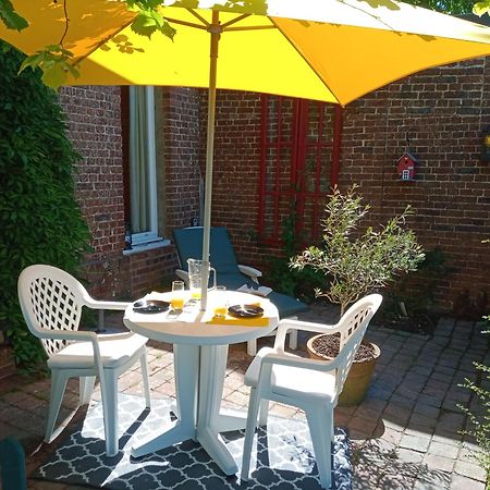 Bed and Breakfast Le Paris Londres Mesnieres-en-Bray Camera foto